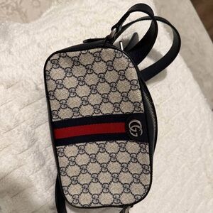 Gucci beige and black crossbody